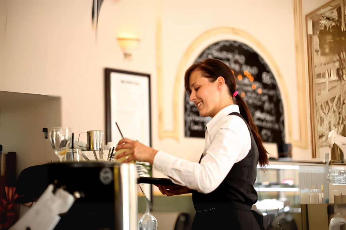 türkiye'de okurken çalışma imkanı