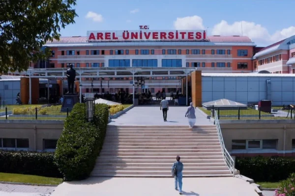 Arel Üniversitesi:Eğitim, Kampüs Hayatı, Bölümler, Ücretler ve Başvuru Rehberi